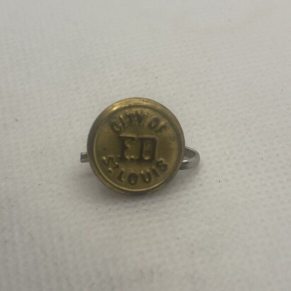 City of St . Louis "FD" Fire Department Uniform Buttons - Waterbury Button Co. - Picture 1 of 3